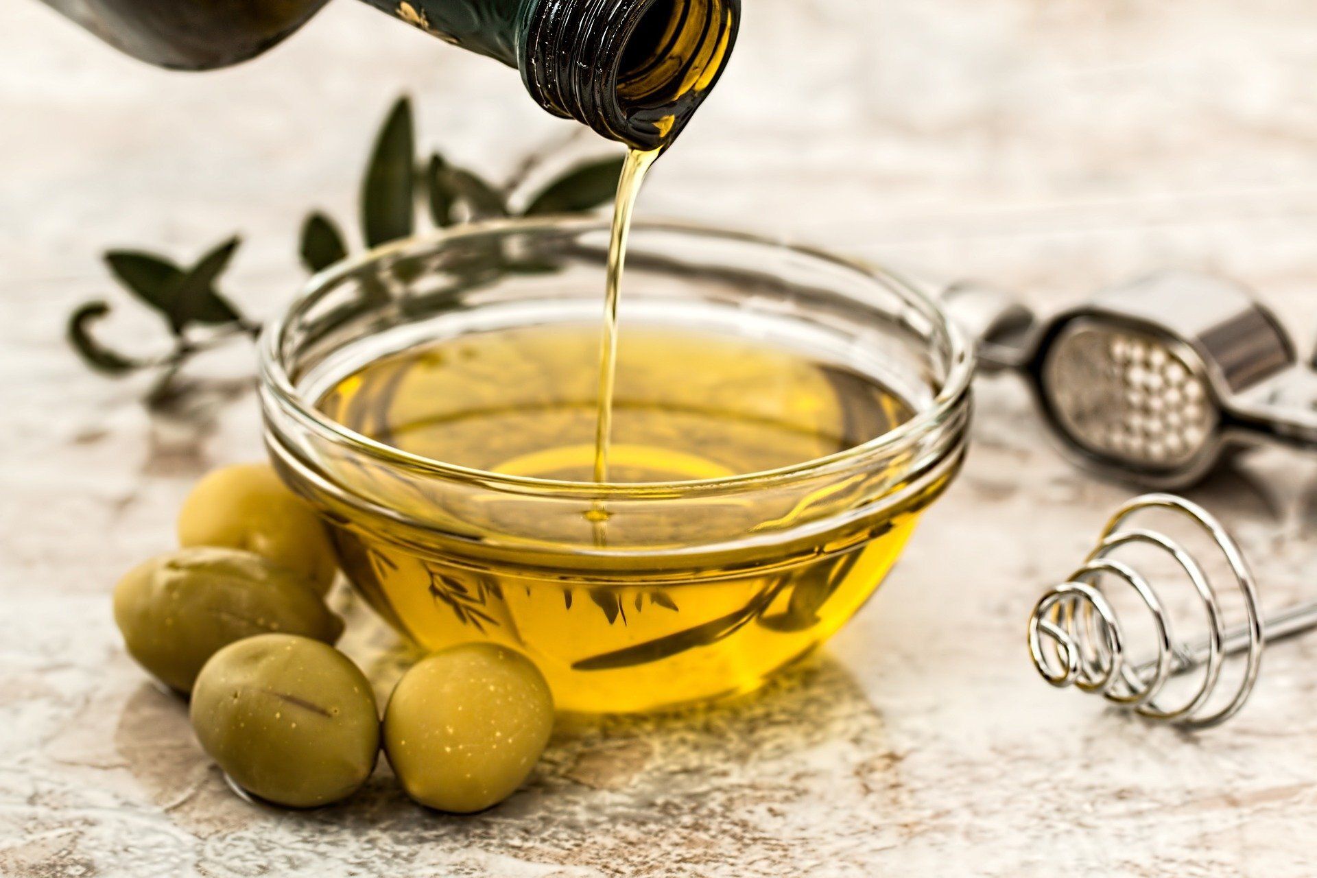 ¿Por qué huele el aceite de oliva? Identifican el gen responsable