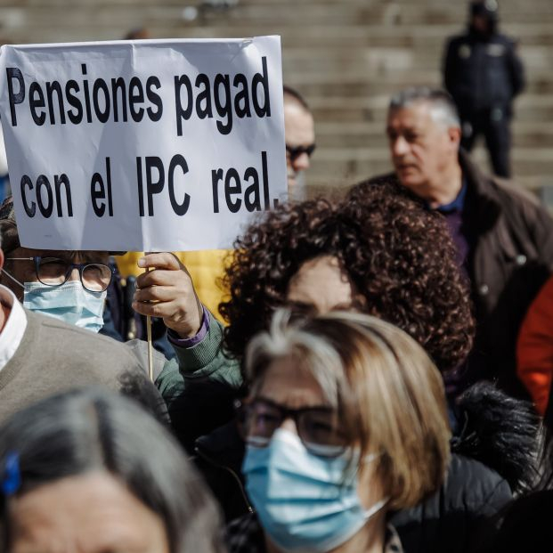 Subir las pensiones con el IPC disparará el gasto hasta 188.500 millones en 2023, avisa FEDEA