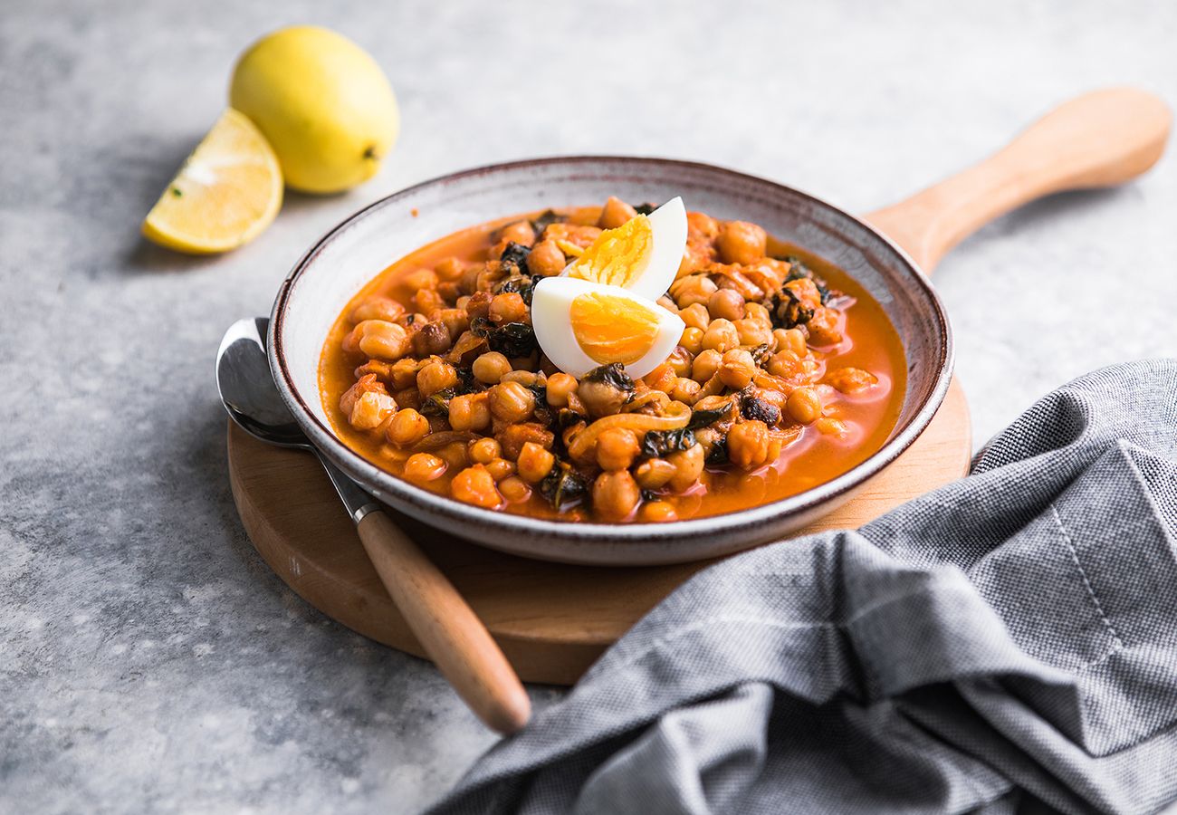 Potaje tradicional de Semana Santa, un plato para disfrutar del cuchareo durante la cuaresma. Foto: Bigstock