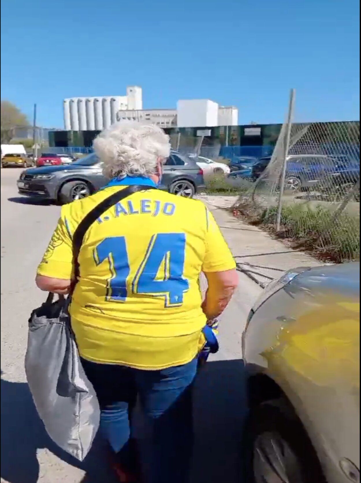 La mayor fan del Cádiz vuelve al estadio con su sueño cumplido: "Gracias por lo que habéis hecho"