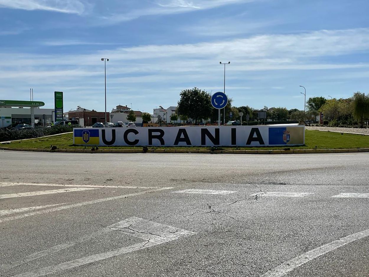 Un pueblo de Sevilla cambia su nombre por el de Ucrania