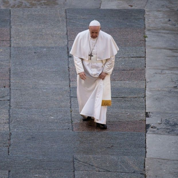 El Papa retoma con dificultad la agenda en el Vaticano