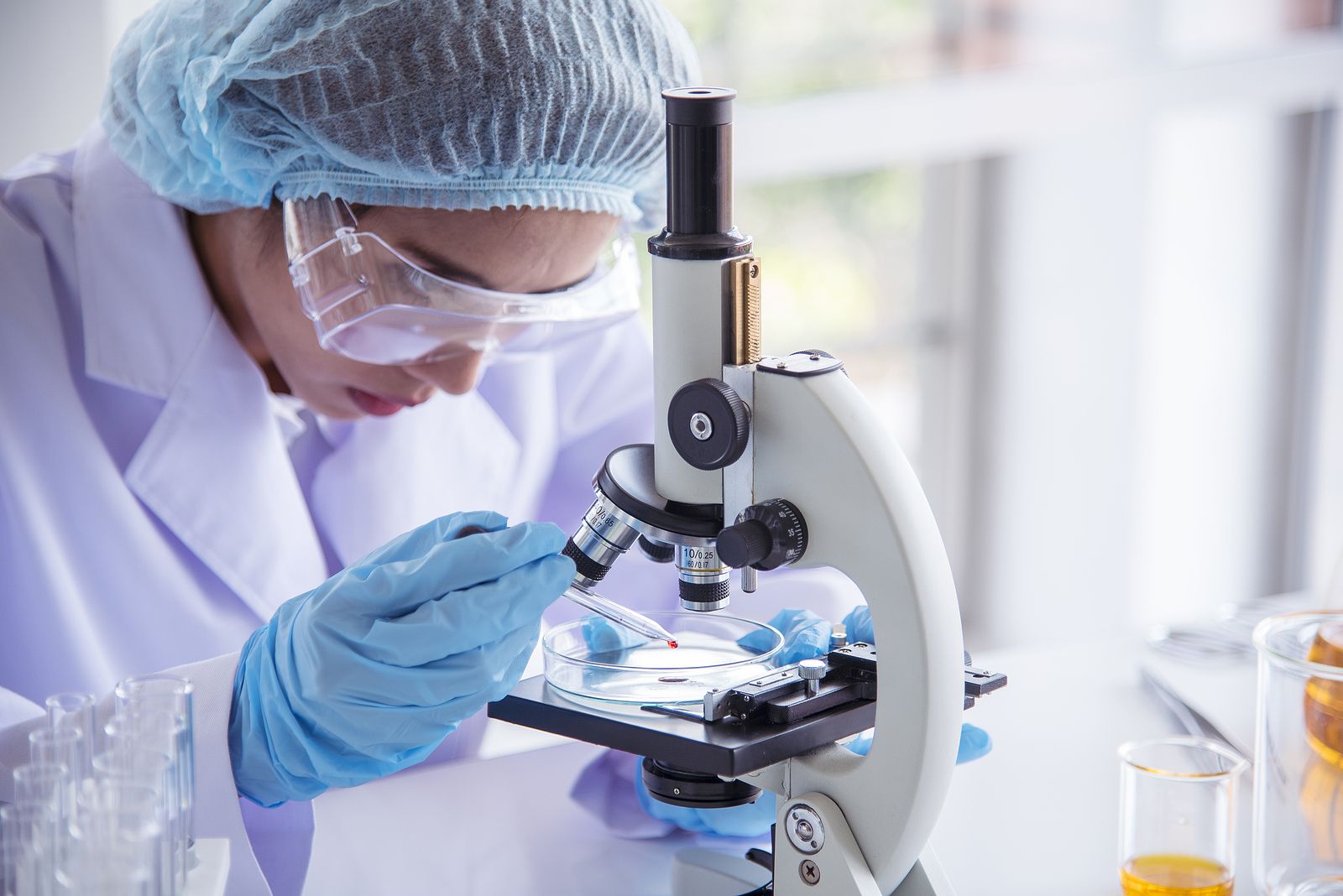 Se identifica una nueva variante genética que protege del desarrollo de alzhéimer