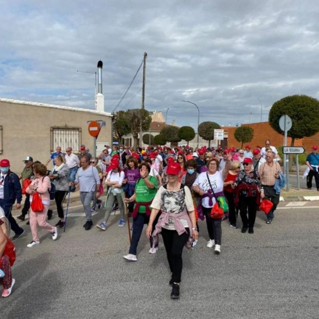 'Rutas Senderistas' para mejorar la calidad de vida de las personas mayores de Castilla-La Mancha
