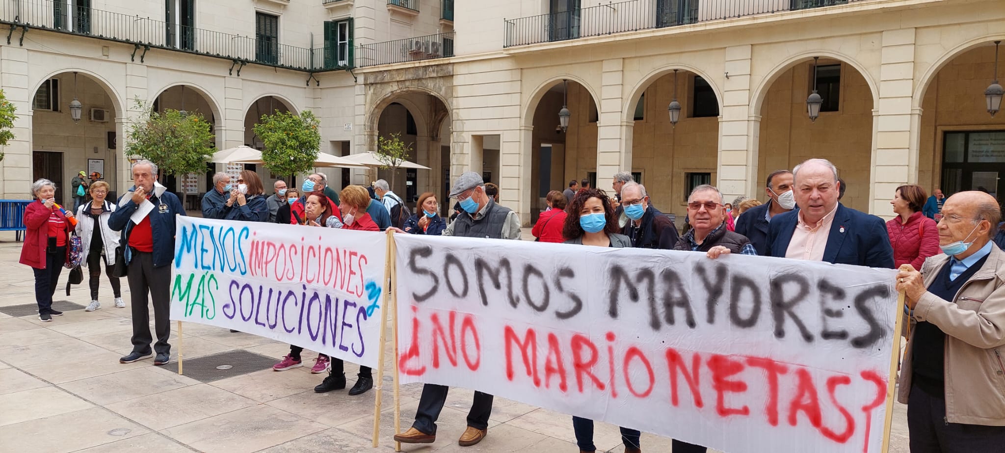 Los mayores de Alicante crearán su propio partido político ante el "ninguneo" del Ayuntamiento