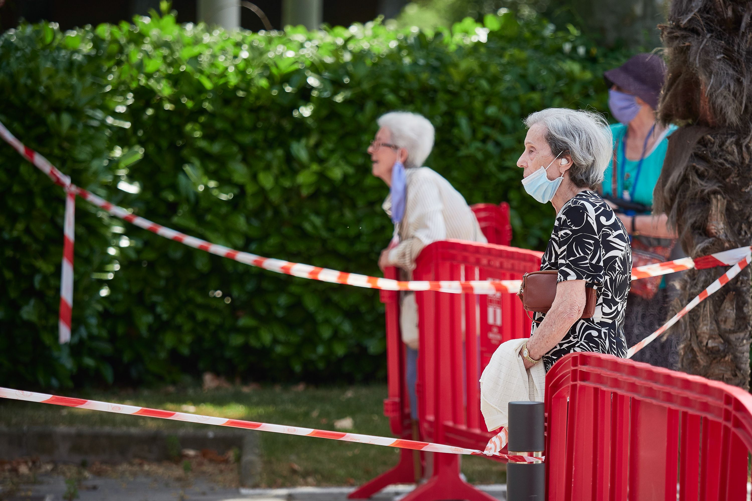 La incidencia de Covid en mayores y las hospitalizaciones siguen al alza