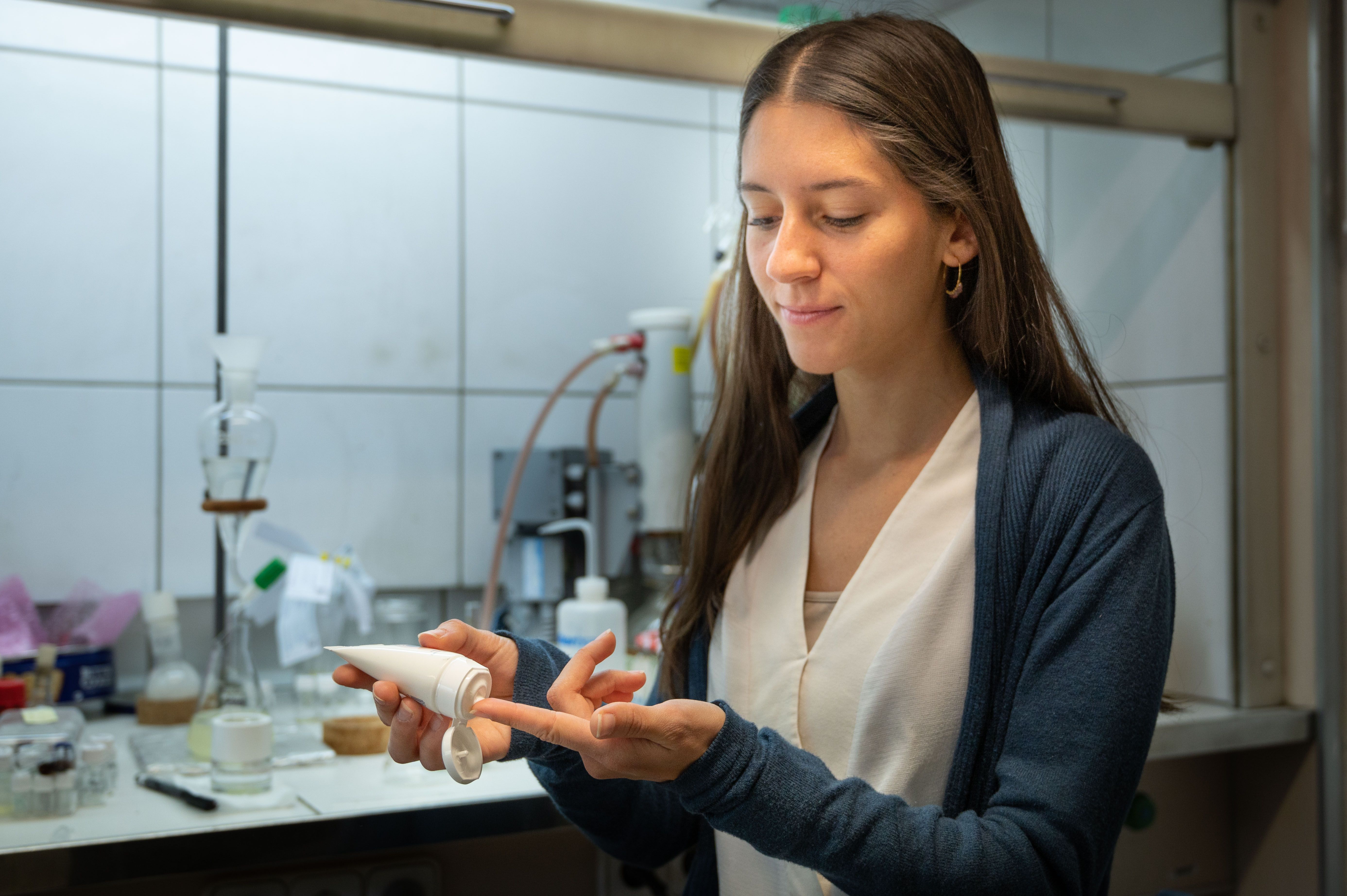 Crean dos cremas que alivian la hipersensibilidad en la piel producida por la quimioterapia