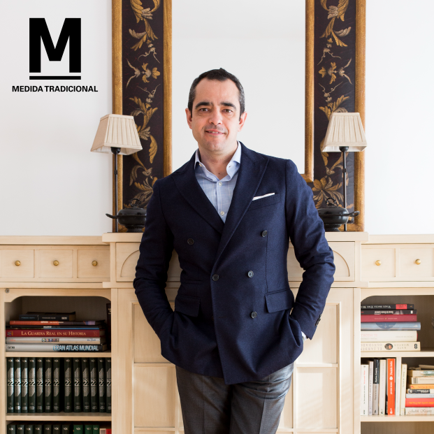 Medida Tradicional, la sastrería que viste al cliente en su casa Medida Tradicional, la sastrería que viste al cliente en su casa