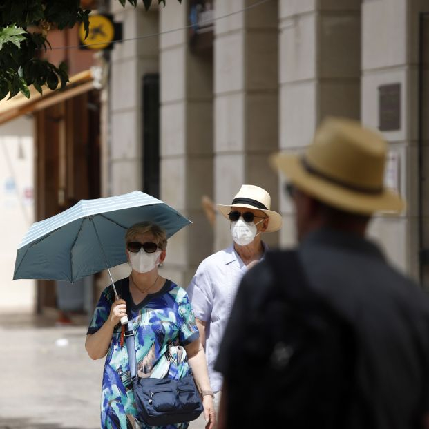 Así afectan las altas temperaturas a la salud de las personas mayores. Foto: Europa Press