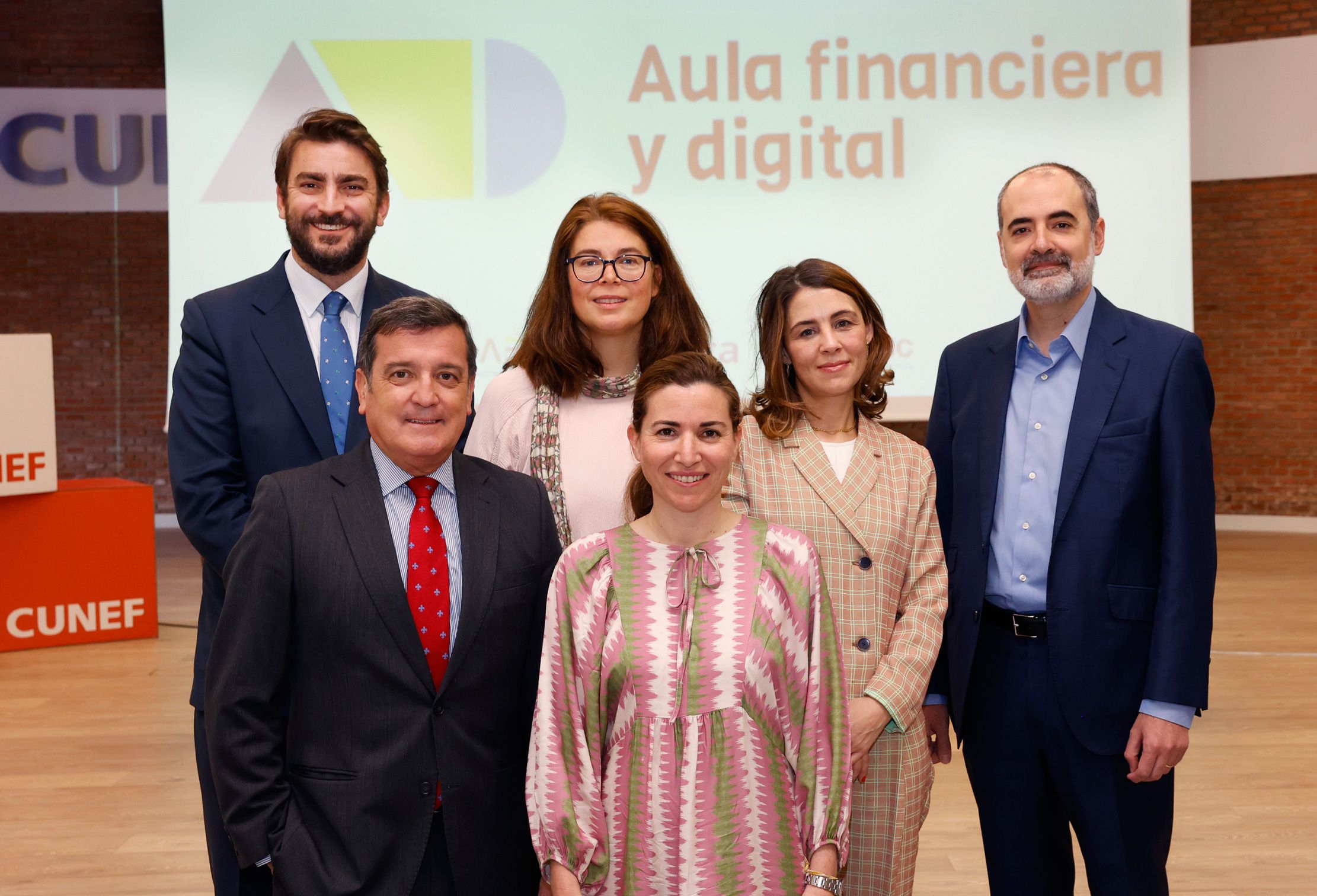 La banca lanza su primera plataforma digital de educación financiera