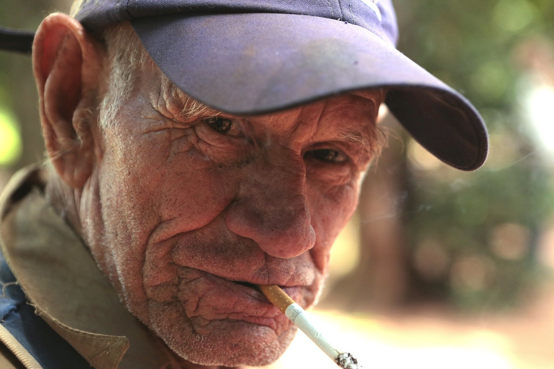 Uno de cada cinco mayores de 65 años muere por el tabaco