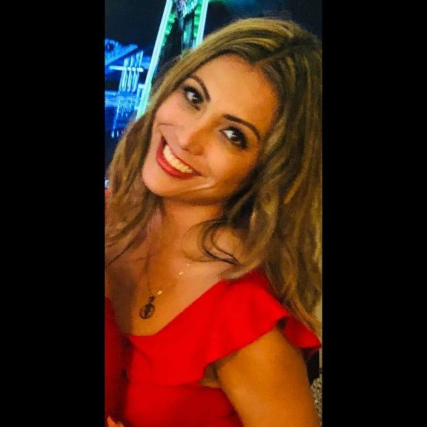 Silvia fue a Urgencias tras la operación estética y la mandaron a casa: ahora está en la UCI Silvia fue a Urgencias tras la operación estética y la mandaron a casa: ahora está en la UCI