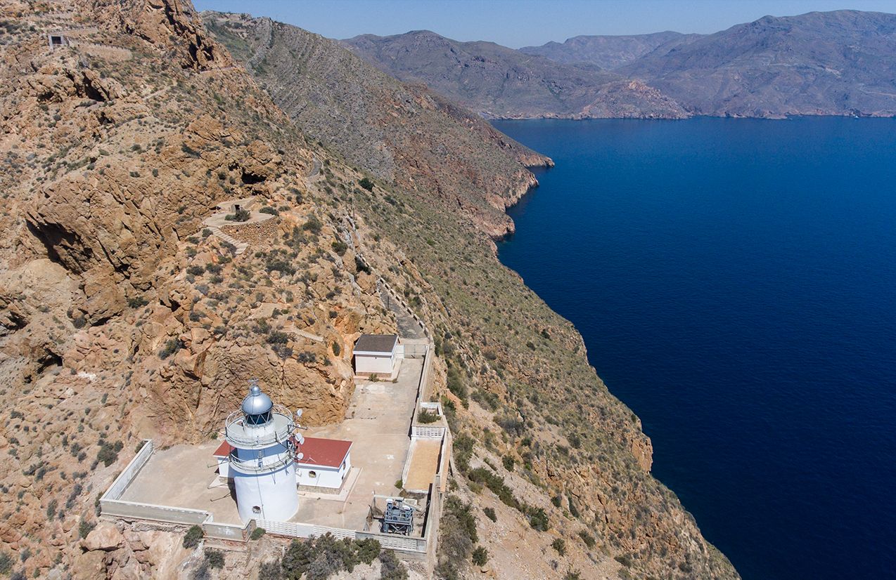 Cabo Tiñoso, una joya natural entre las bahías de Cartagena y Mazarrón. Foto: Turismo de Cartagena Cabo Tiñoso, una joya natural entre las bahías de Cartagena y Mazarrón. Foto: Turismo de Cartagena