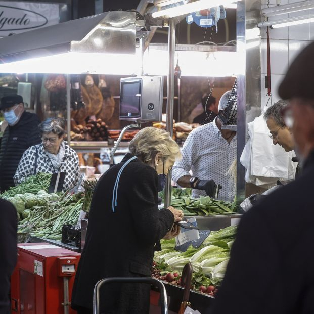 varios personas mercado central inflacion