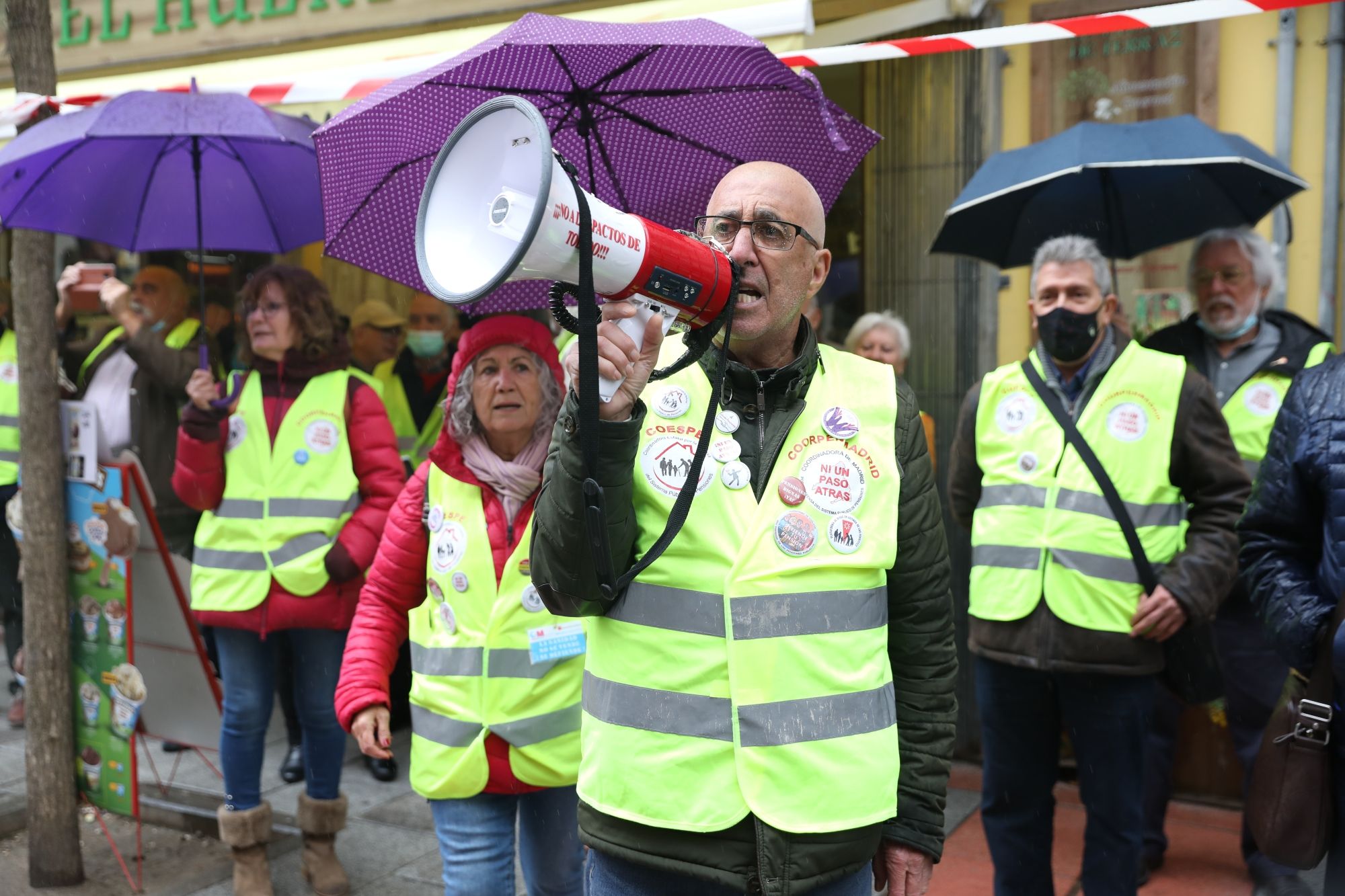 Los pensionistas se movilizan este jueves para parar los planes de pensiones de Escrivá