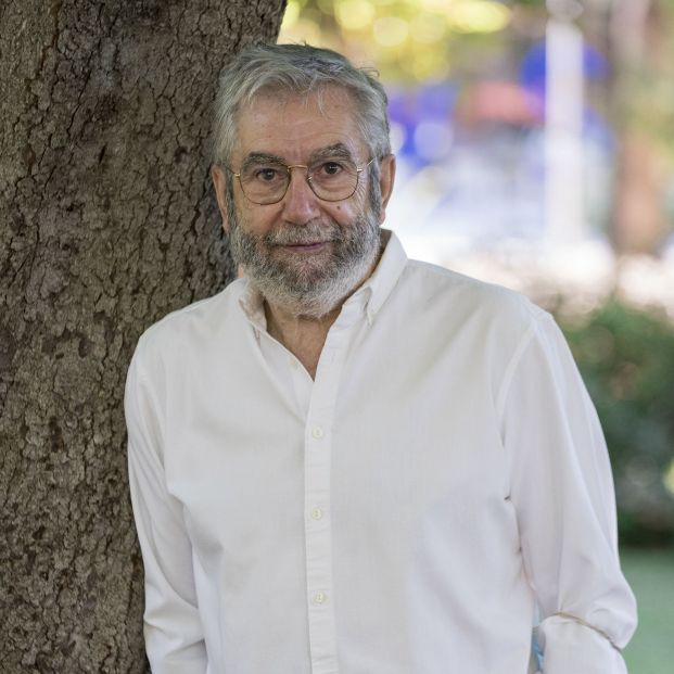 Antonio Muñoz Molina: "Las personas que viven un trauma tienden al olvido o al silencio"