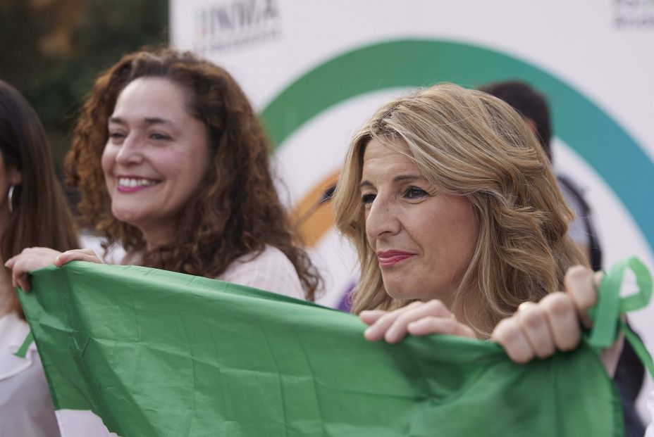 EuropaPress 4521938 vicepresidenta segunda gobierno yolanda diaz junto candidata andalucia