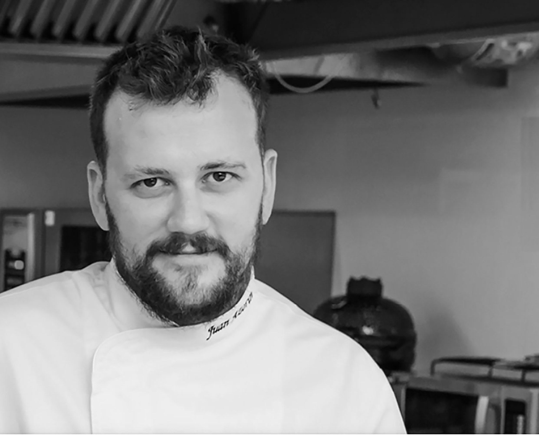 Juan Azorín: "Gracias a los productores murcianos los cocineros hacemos una cocina muy del terreno". Foto: Barahonda Juan Azorín: "Gracias a los productores murcianos los cocineros hacemos una cocina muy del terreno". Foto: Barahonda