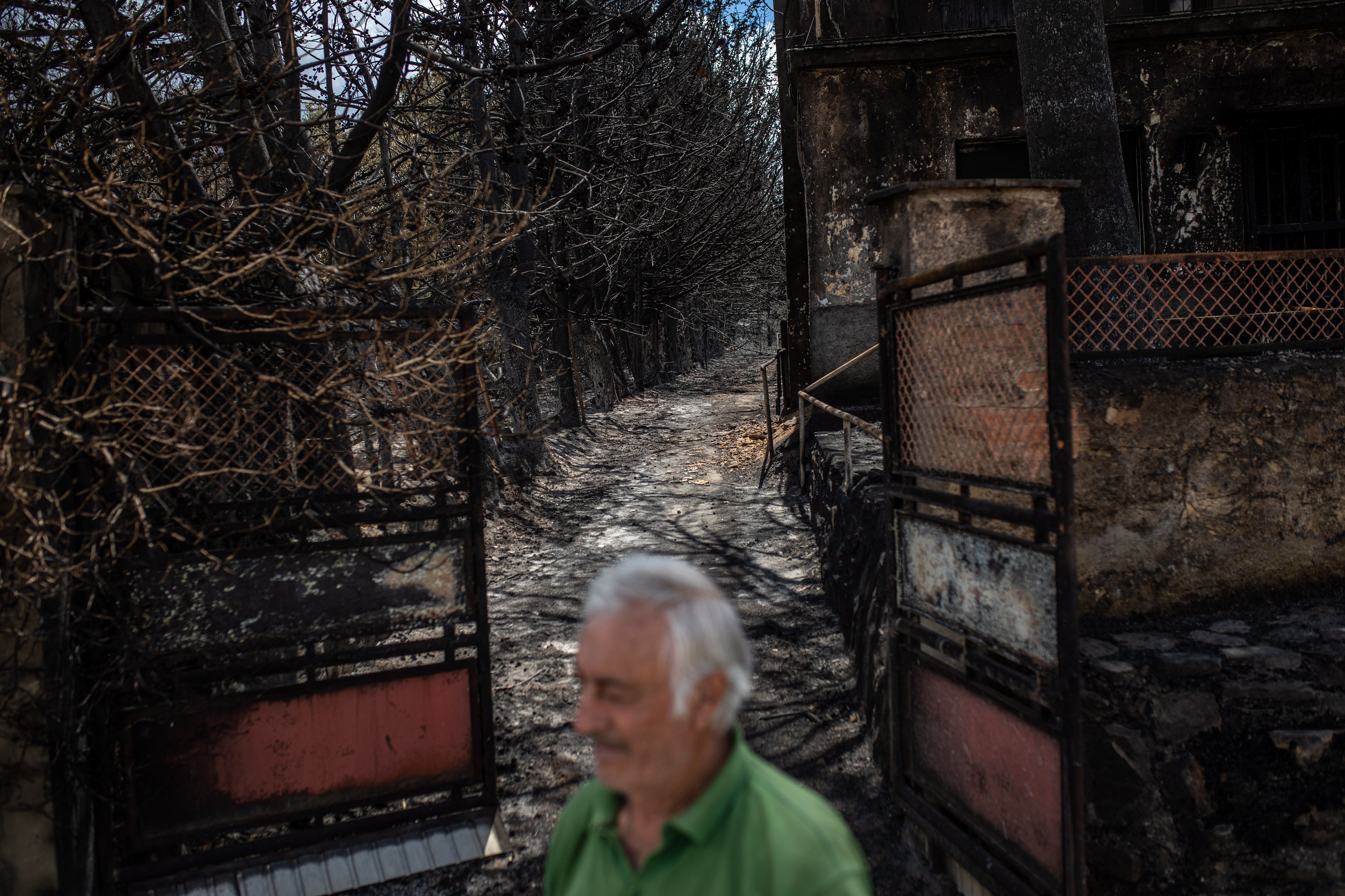 EuropaPress 4533493 estado quedado zona incendio sofocado hace dos dias iniciado pasado dia 15