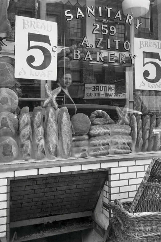 Panadería, Bleecker Street 259, Manhattan, 1937 Panadería, Bleecker Street 259, Manhattan, 1937