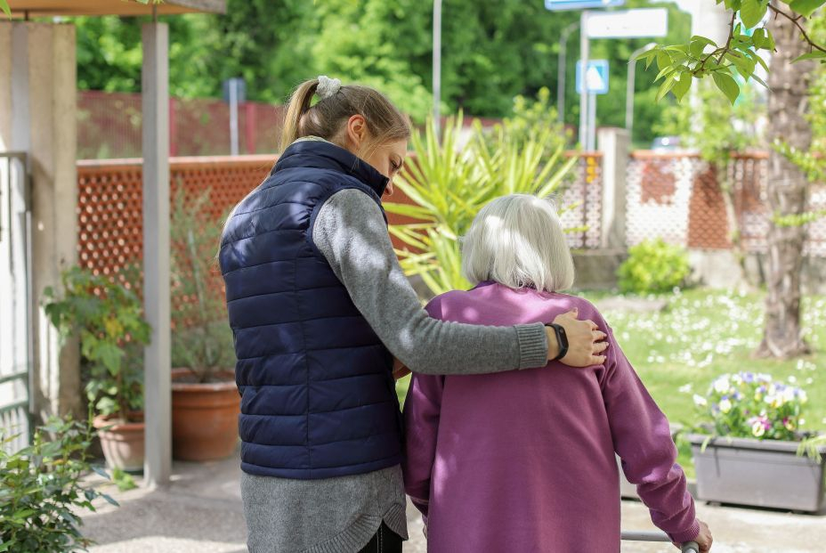 Consejos para pasar las vacaciones con una persona con alzhéimer