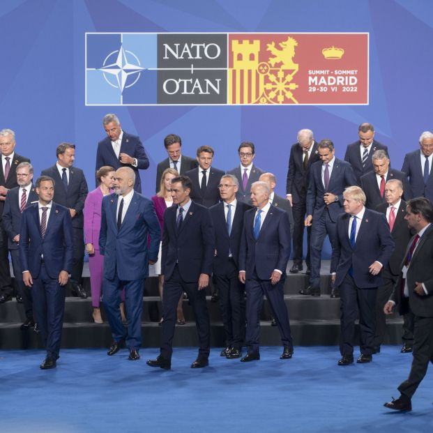 La OTAN aprueba su hoja de ruta para la próxima década y señala a Rusia como su mayor amenaza La OTAN aprueba su hoja de ruta para la próxima década y señala a Rusia como su mayor amenaza