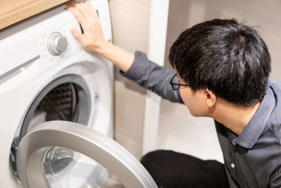 Cómo y cada cuánto limpiar la lavadora por dentro
