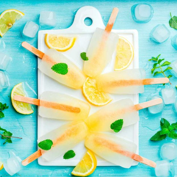 Refrescantes helados de hielo de limón. Foto: Bigstock