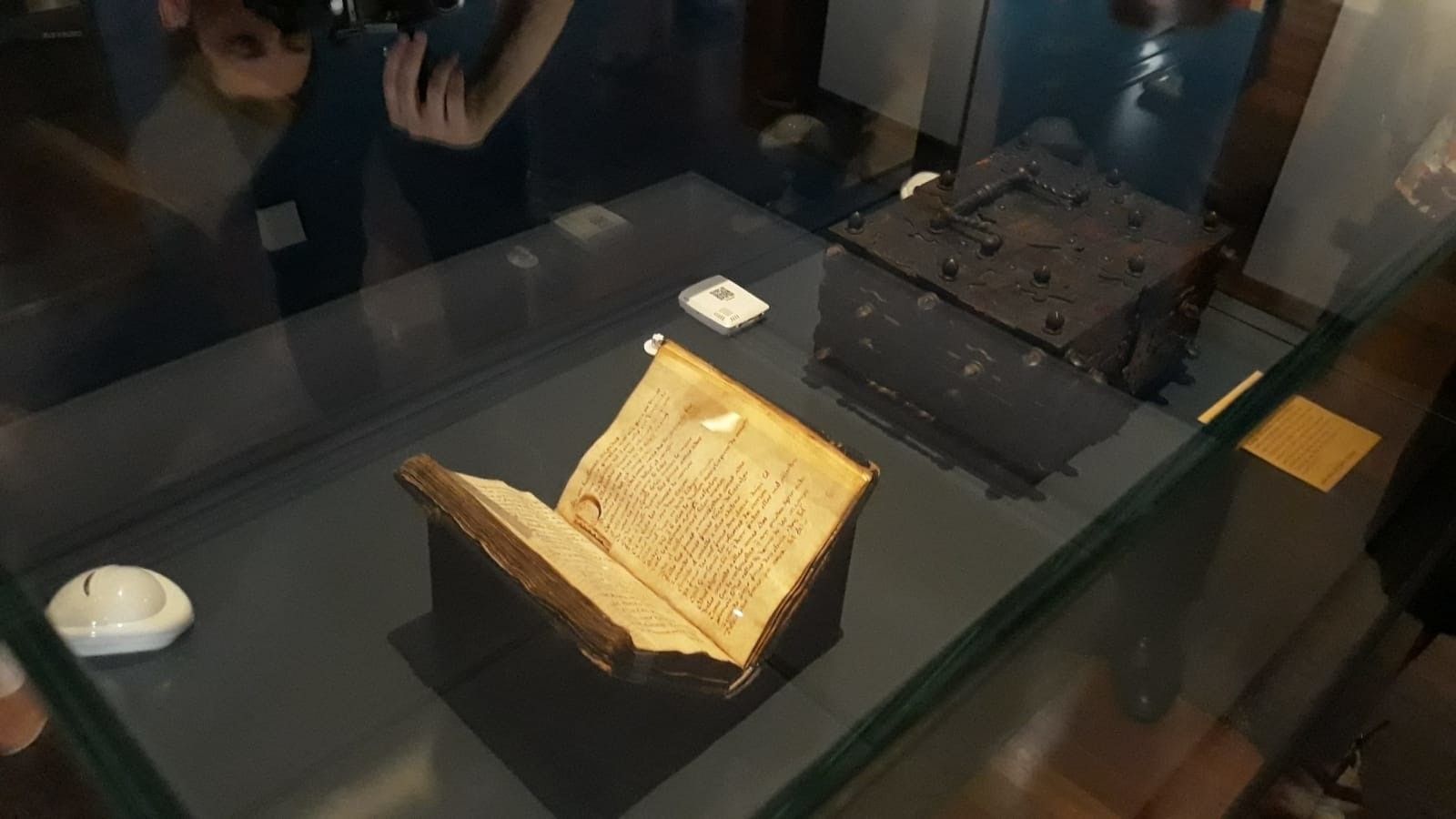 El códice del 'Cantar de mío Cid' se expone por primera vez en la Biblioteca Nacional