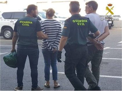 Detenida en Torrevieja una pareja que vació la cuenta de la mujer de 83 años a la que cuidaba