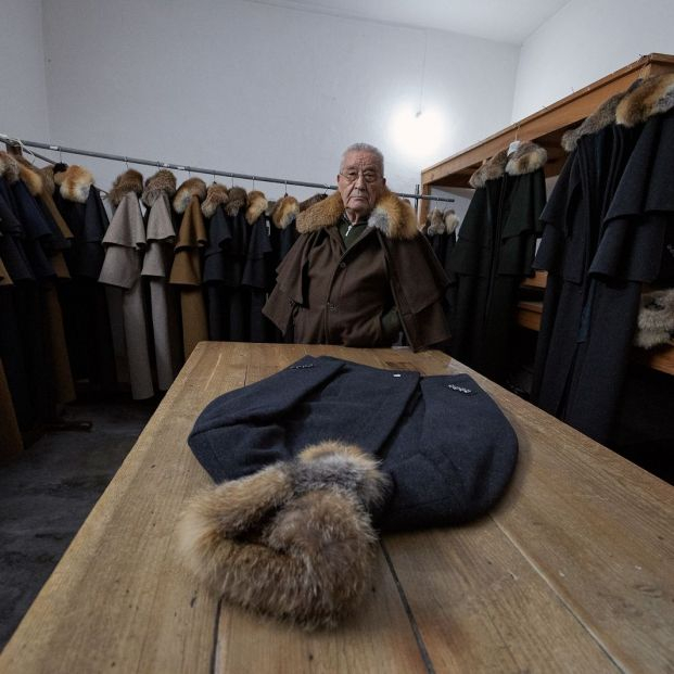 Winston Van Huges, ganador del gran premio de fotografía "Vidas longevas", de CENIE