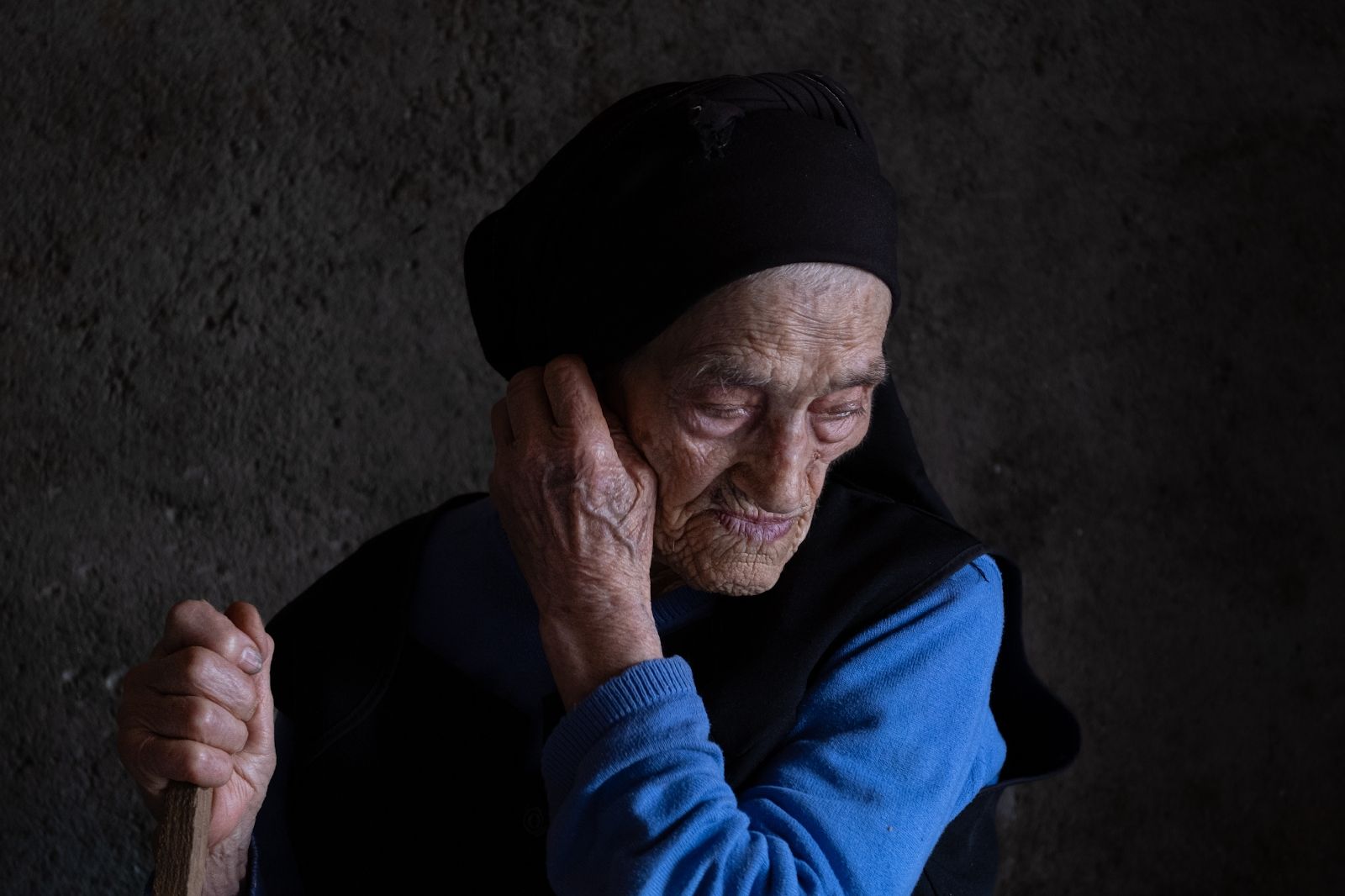 Winston Van Huges, ganador del gran premio de fotografía "Vidas longevas", de CENIE