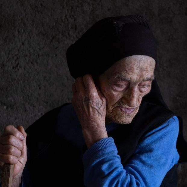 Winston Van Huges, ganador del gran premio de fotografía "Vidas longevas", de CENIE