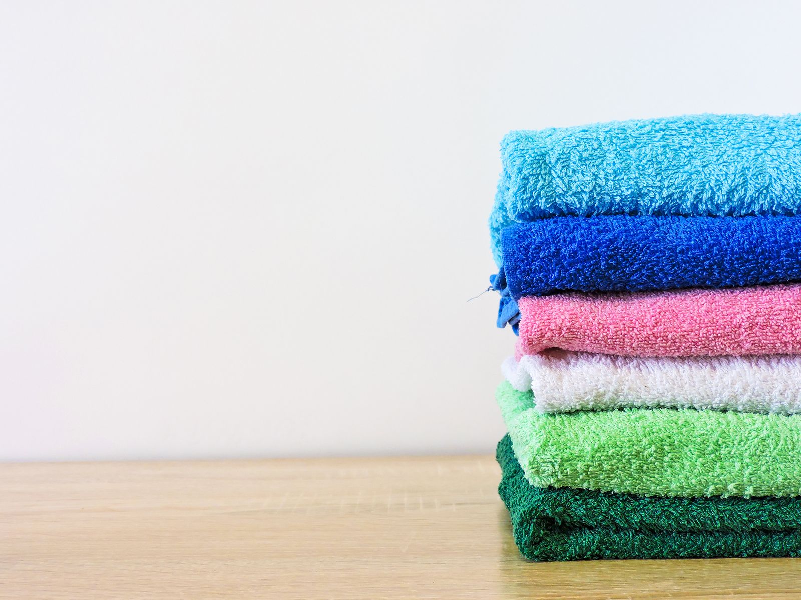 Toallas, sábanas, trapos de cocina... ¿Cada cuánto tiempo hay que lavarlos?