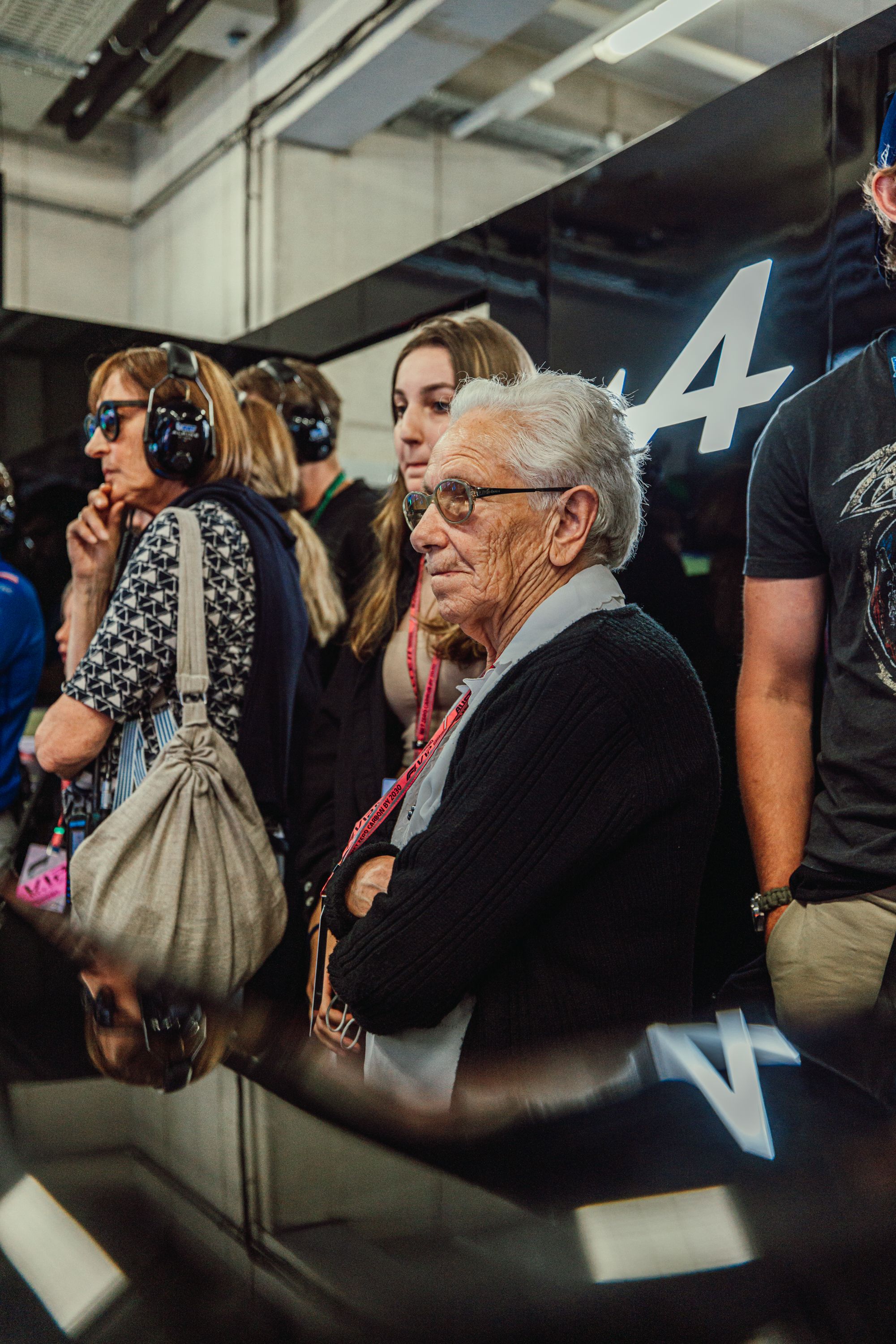 La mujer de 87 años que se ha convertido en la envidia de los aficionados a la Fórmula 1