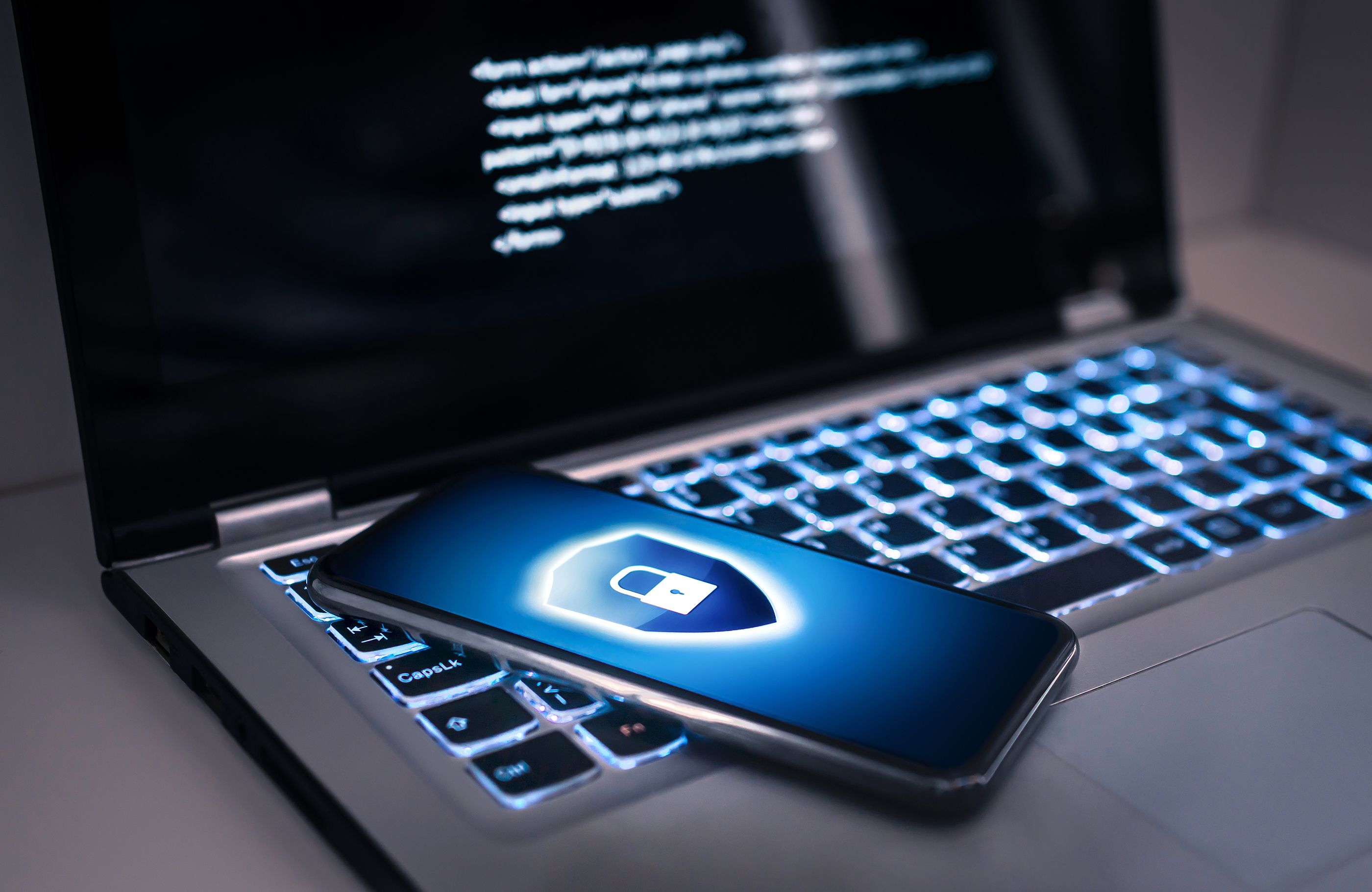 Trucos que necesitas conocer para evitar 'hackeos' cuando viajes este verano Trucos que necesitas conocer para evitar 'hackeos' cuando viajes este verano