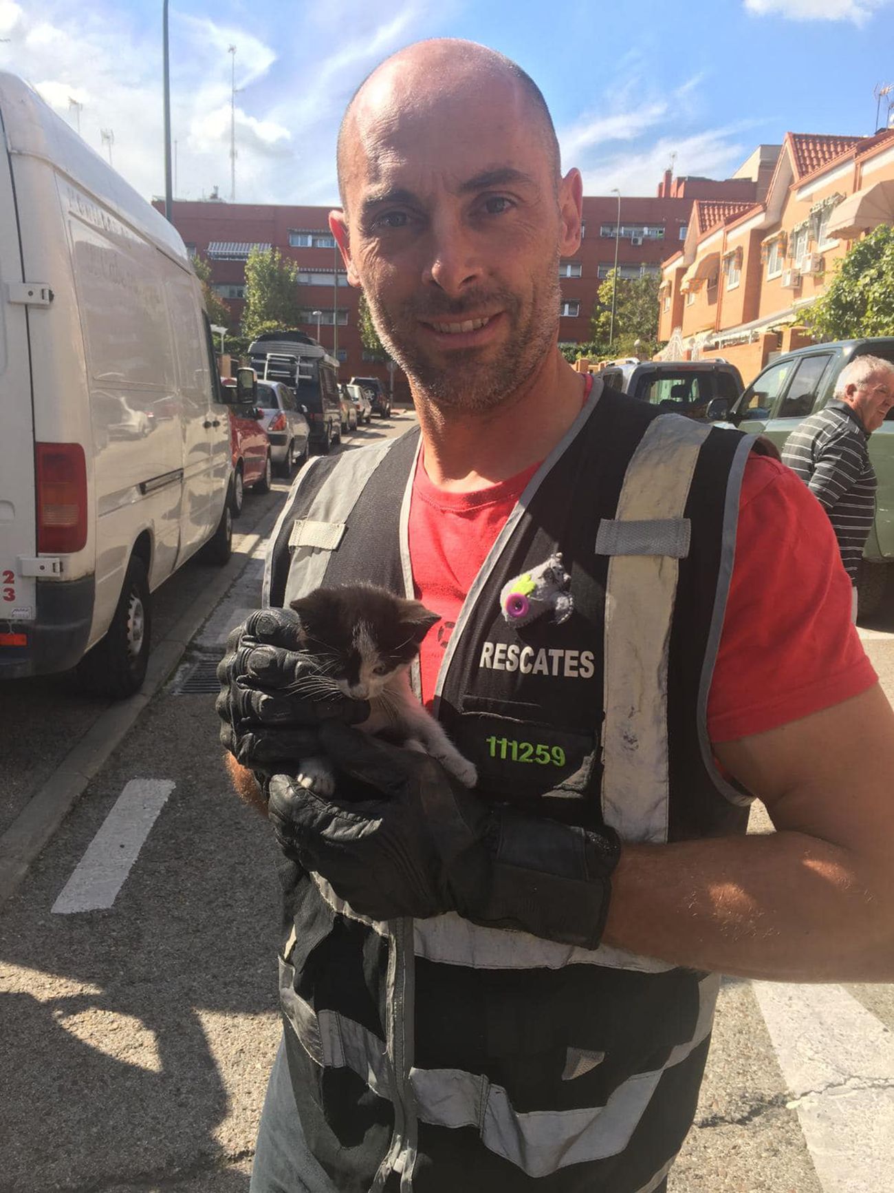 Muere Alberto, el bombero de Madrid atropellado cuando iba en bicicleta a rescatar a un gato