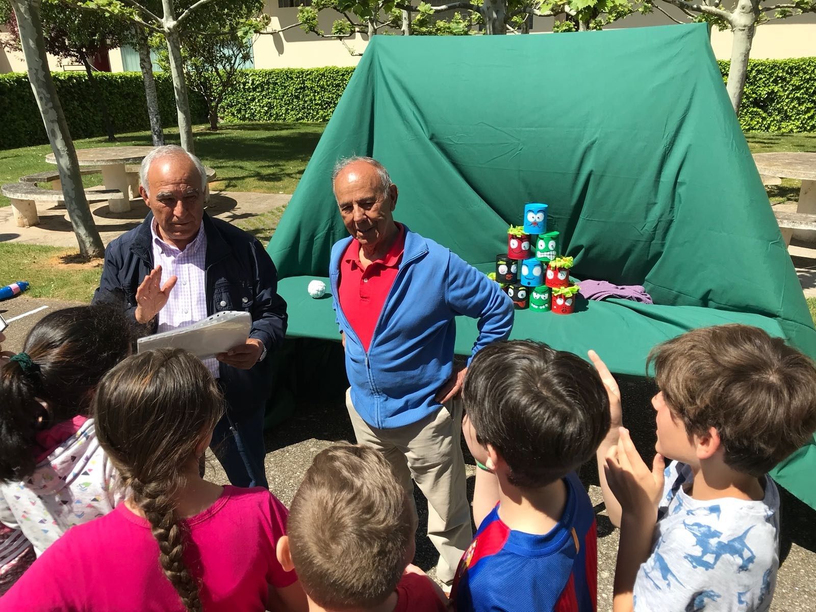 'Terceros en edad, primeros en reciclar' convierte a los mayores en embajadores del reciclaje. Foto: Europa Press