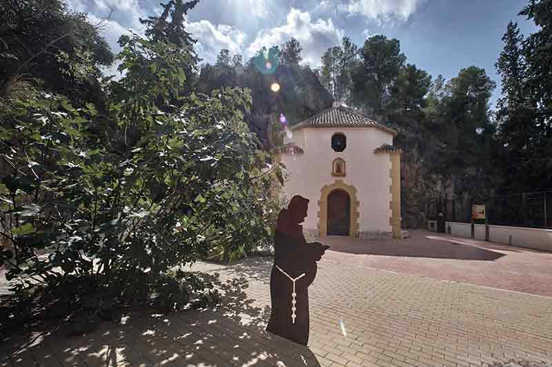 Centro de visitantes de San Antonio el pobre. Foto Turismo de Murcia Centro de visitantes de San Antonio el pobre. Foto Turismo de Murcia