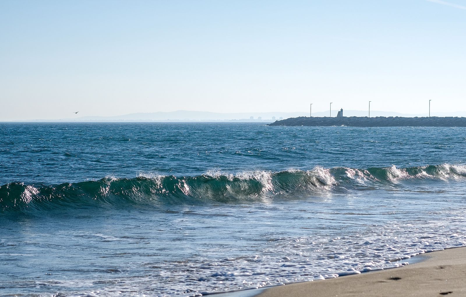 El Mediterráneo, más caliente que nunca: "Cada vez se parece más al Caribe"