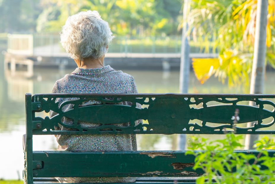 Cuando a la soledad se le une el calor de este verano: "En muchos mayores ha hecho estragos" Foto: Bigstock