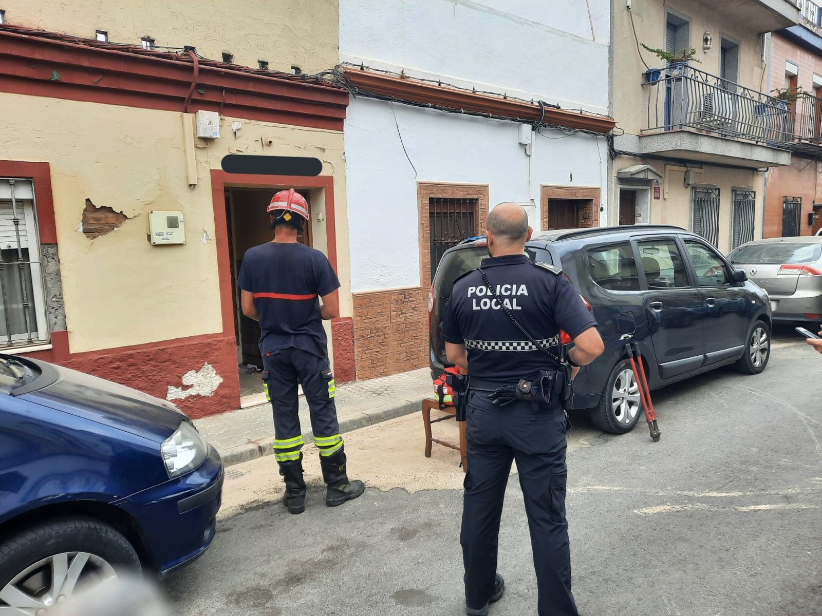 Encuentran el cadáver de un hombre que llevaba días desaparecido en su casa en Camas