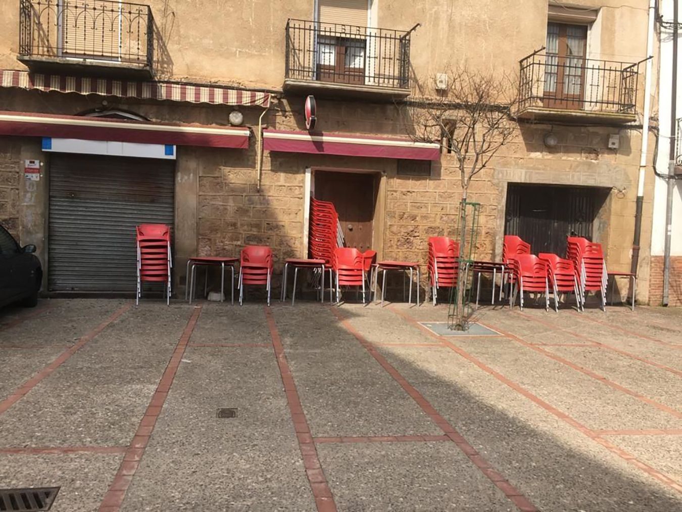 La España vaciada... de bares y tiendas: casi la mitad de los pueblos no tienen estos servicios