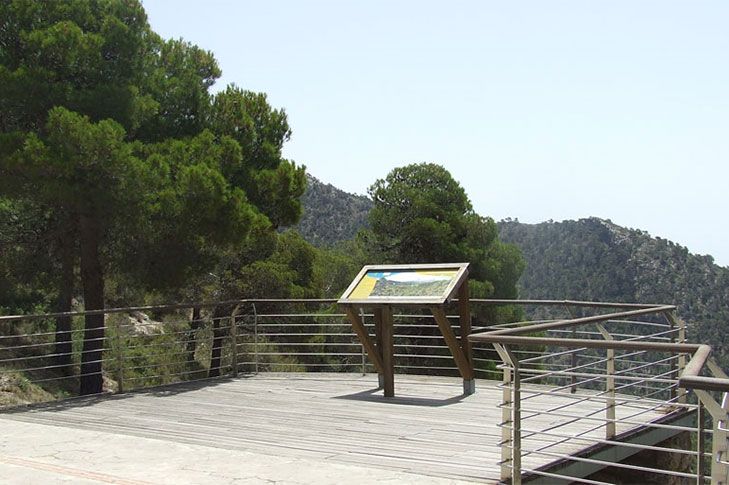 Mirador del Collado del Pilón. Foto Murcia Turística Mirador del Collado del Pilón. Foto Murcia Turística