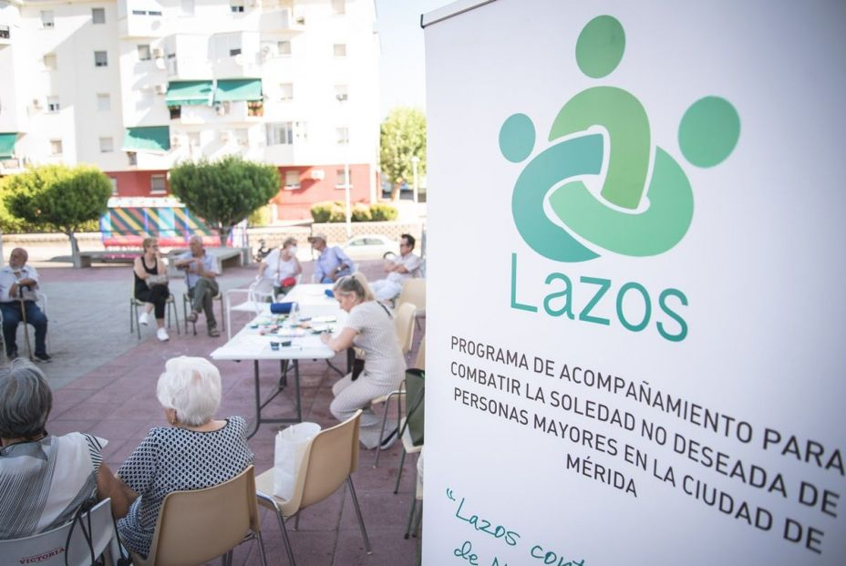 Mérida lanza el Programa Lazos por segundo año consecutivo para acabar con la soledad de los mayores. Foto: Ayuntamiento de Mérida