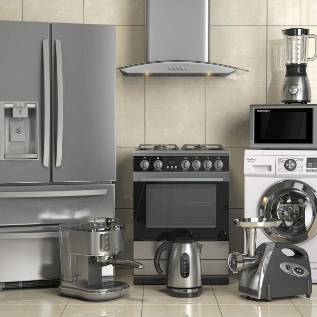 https://www.65ymas.com/uploads/s1/11/08/67/0/bigstock-set-of-home-kitchen-appliances-368122621_1_621x621.jpeg