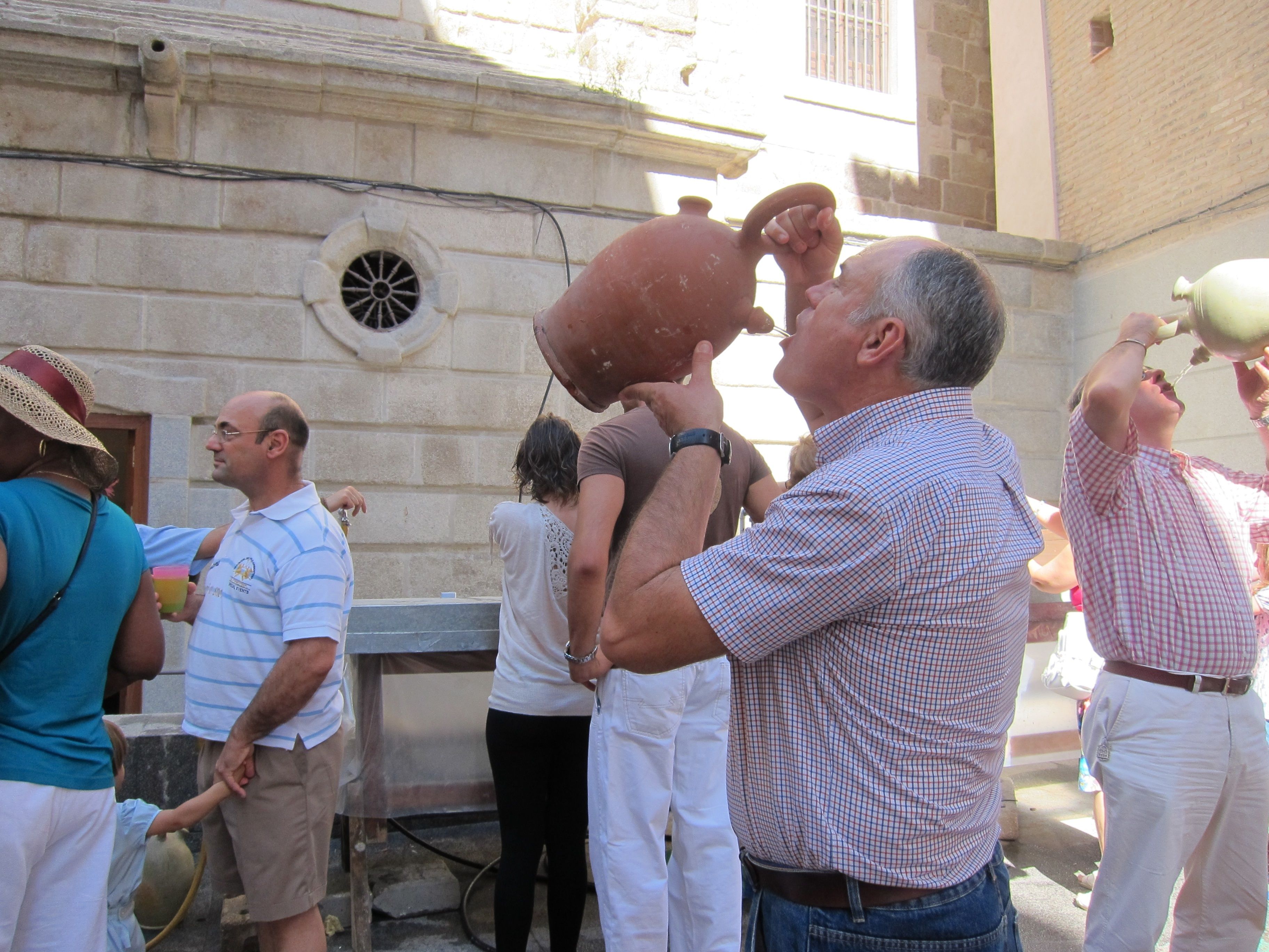 ¿Por qué disminuye la sed en la vejez? Foto: EuropaPress