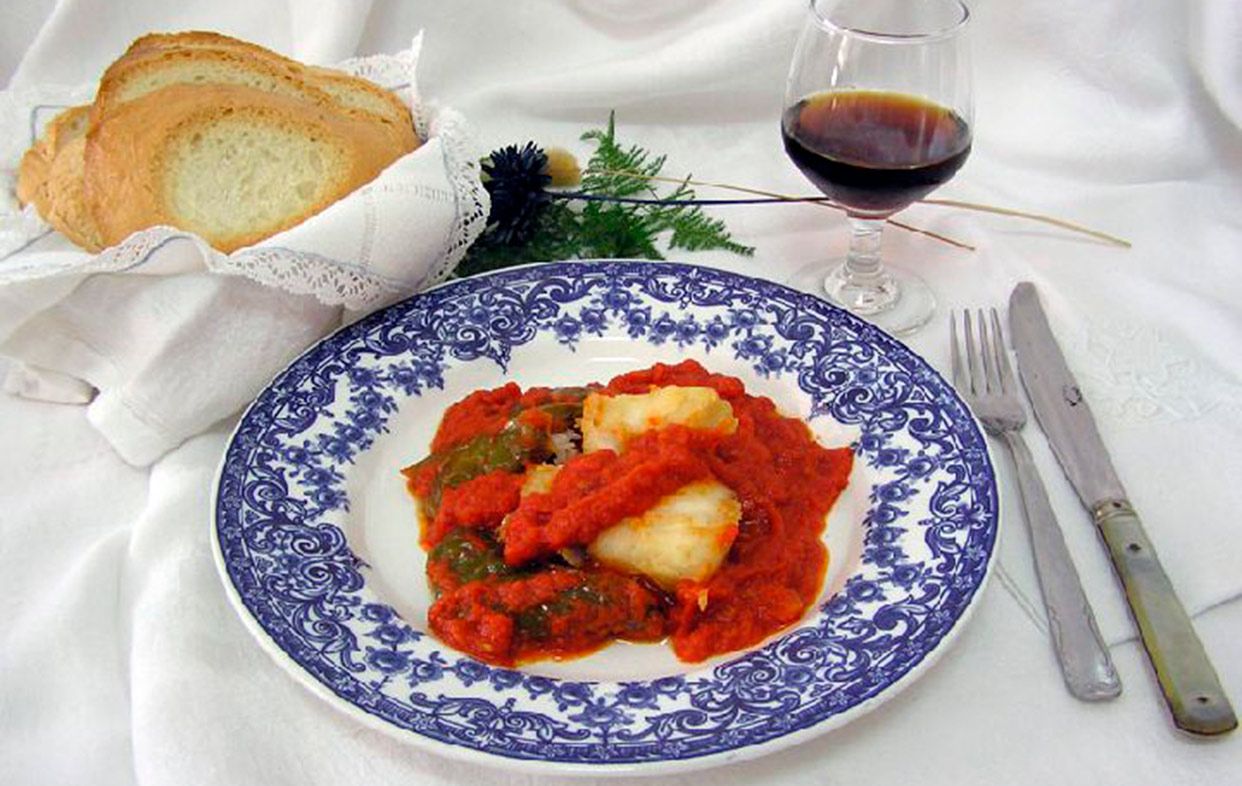 Bacalao con tomate, la receta con la que mojarás pan. Foto: Región de Murcia