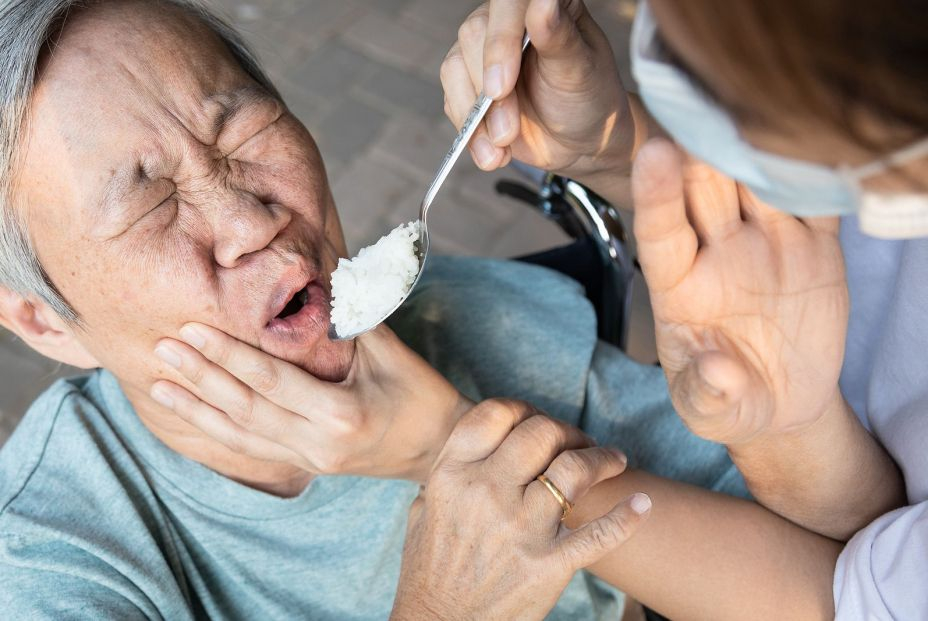 Desvelan por qué se tiene menos hambre a medida que nos hacemos mayores .bigstock 