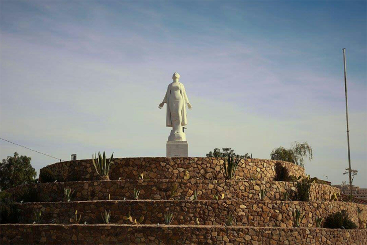 estatua de la libertad. Fines. Foto Turismo de Almanzra